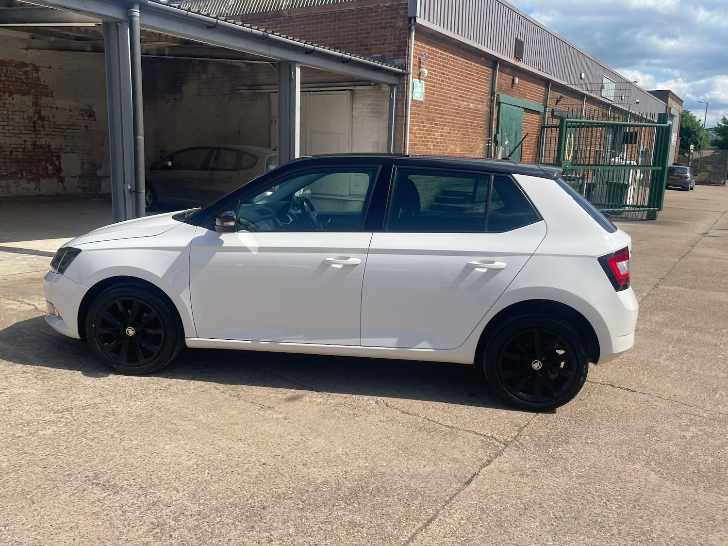 Used Skoda Fabia 2016 for sale - 77158101: Photo 61