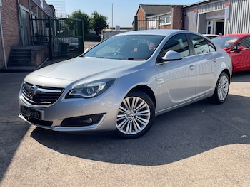 Used Vauxhall Insignia 2015 for sale - 75602763: Photo