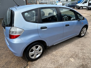 Used Honda Jazz 2009 for sale - 78912835: Photo
