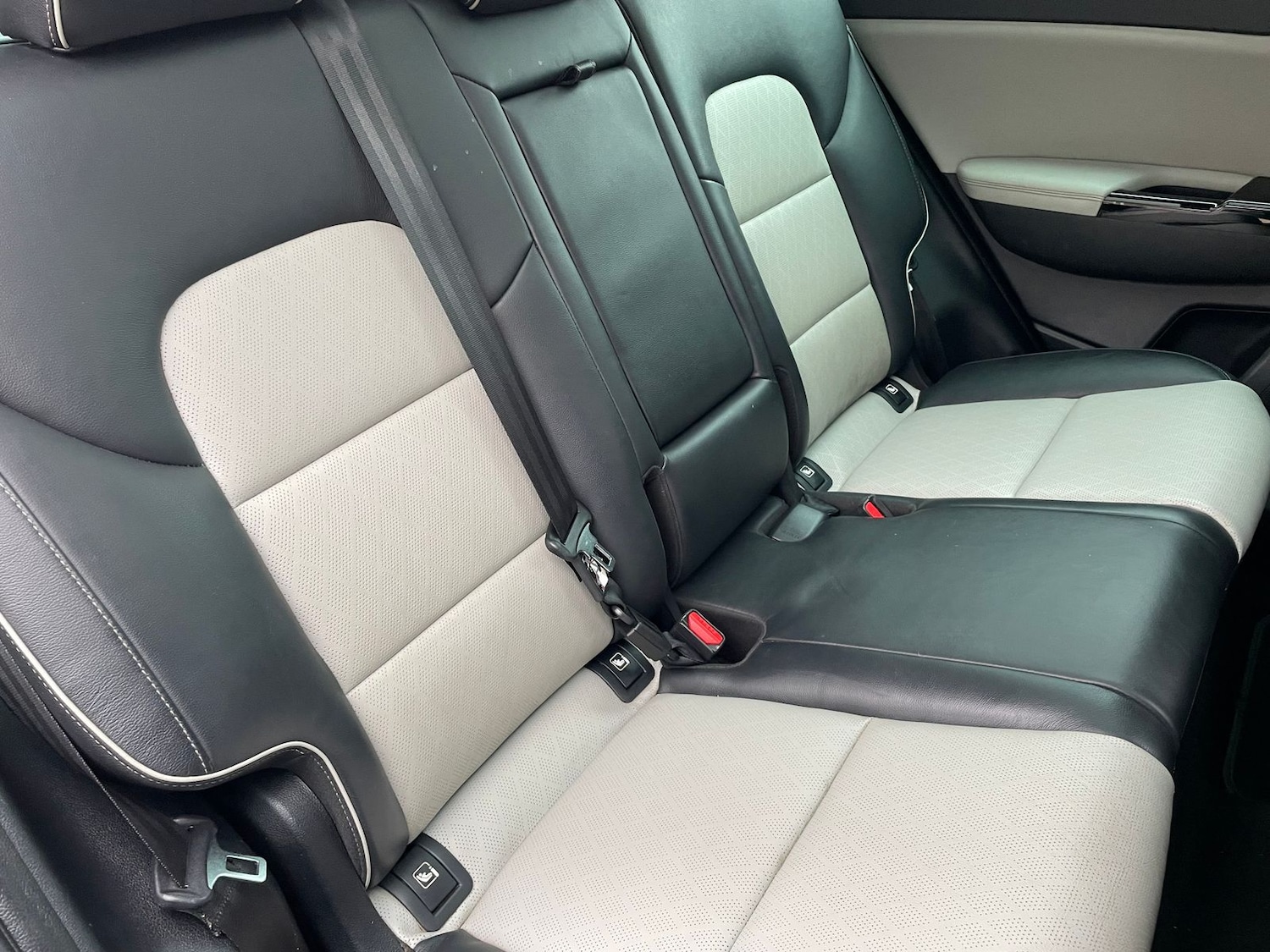 Used Kia Sportage 2017 for sale - 76310075: Photo 12