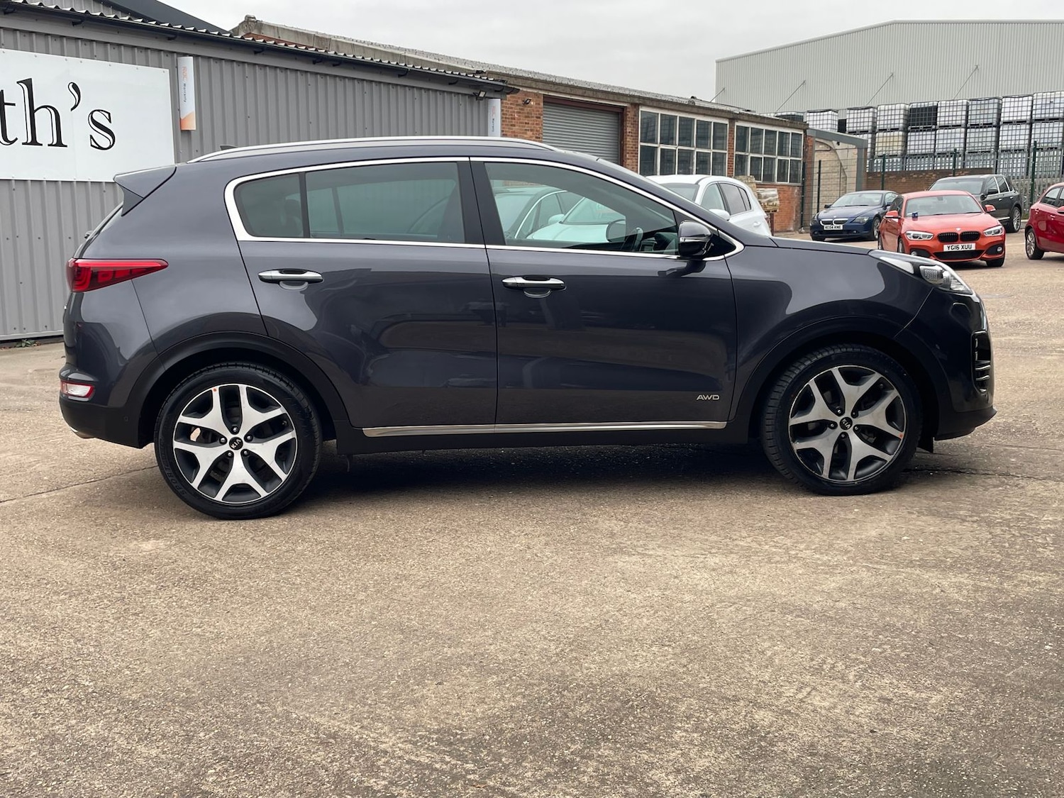 Used Kia Sportage 2017 for sale - 76310075: Photo 4