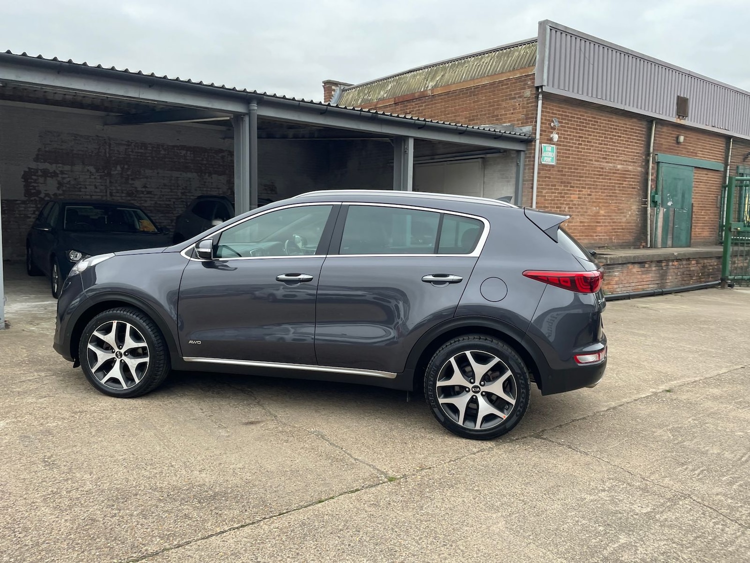 Used Kia Sportage 2017 for sale - 76310075: Photo 70