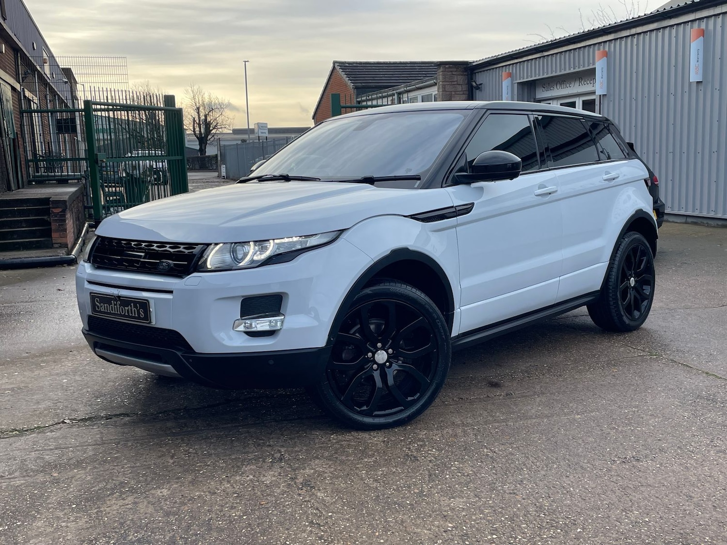 Used Land Rover Range Rover Evoque 2015 for sale - 77158091: Photo 3