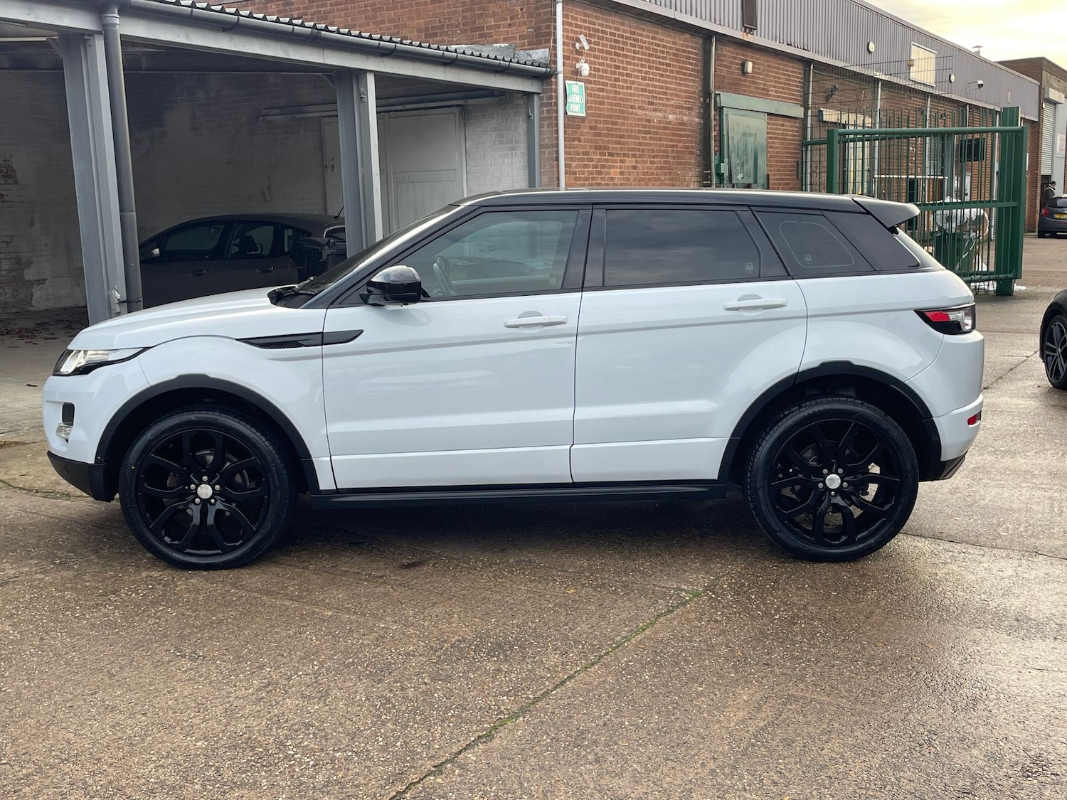 Used Land Rover Range Rover Evoque 2015 for sale - 77158091: Photo 35