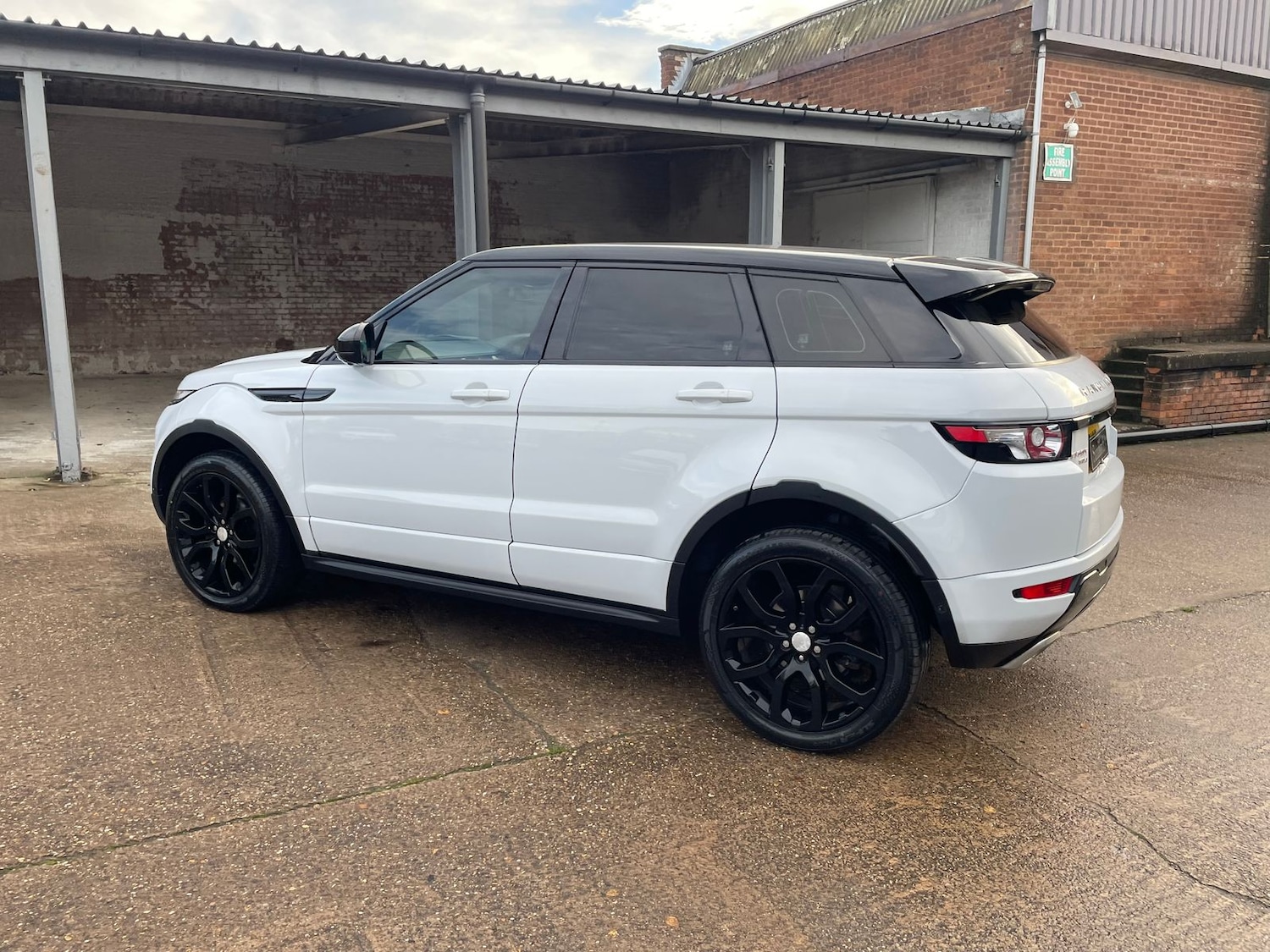 Used Land Rover Range Rover Evoque 2015 for sale - 77158091: Photo 65