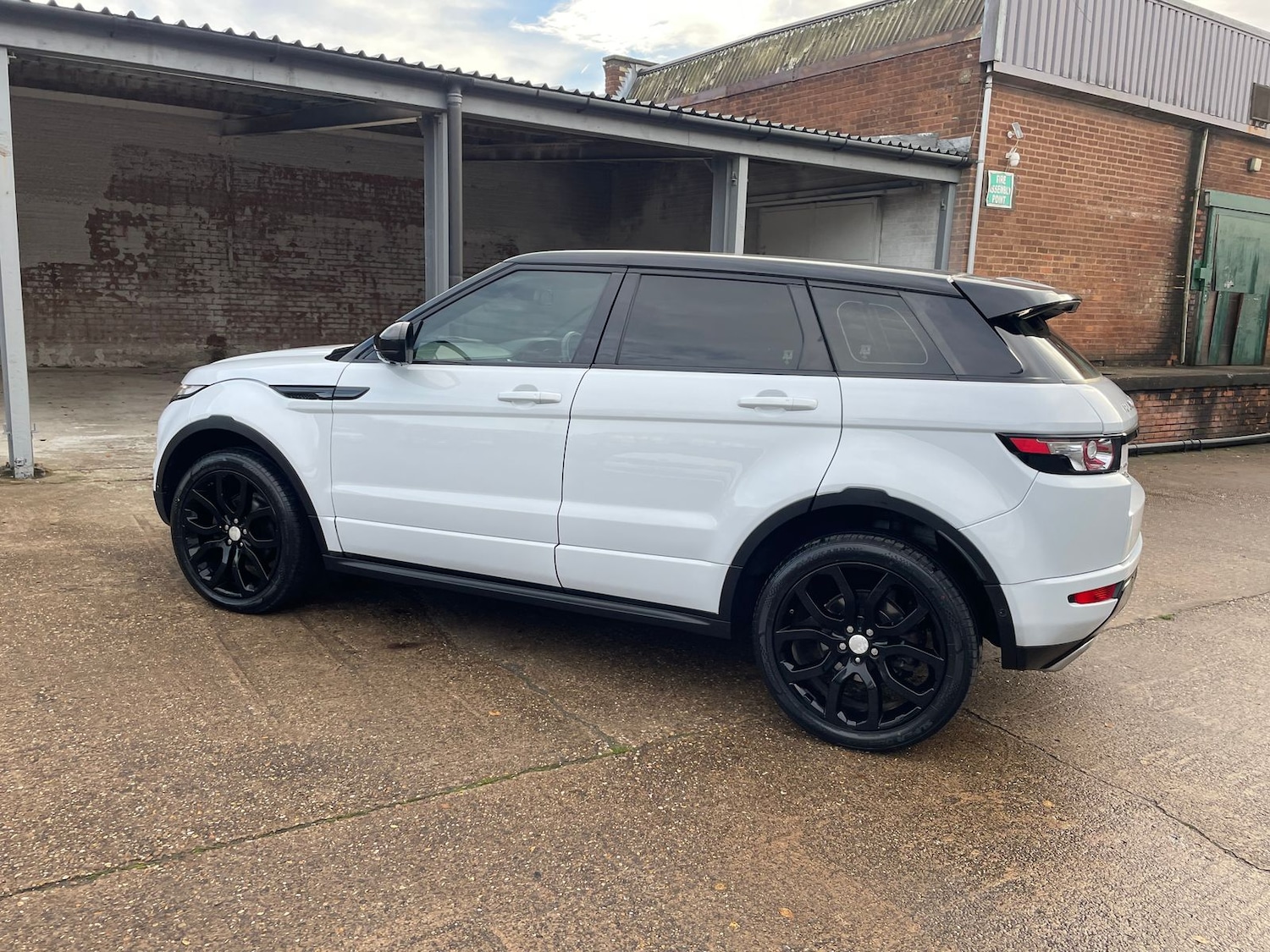 Used Land Rover Range Rover Evoque 2015 for sale - 77158091: Photo 66