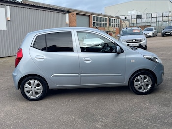 Used Hyundai i10 2012 for sale - 78462460: Photo