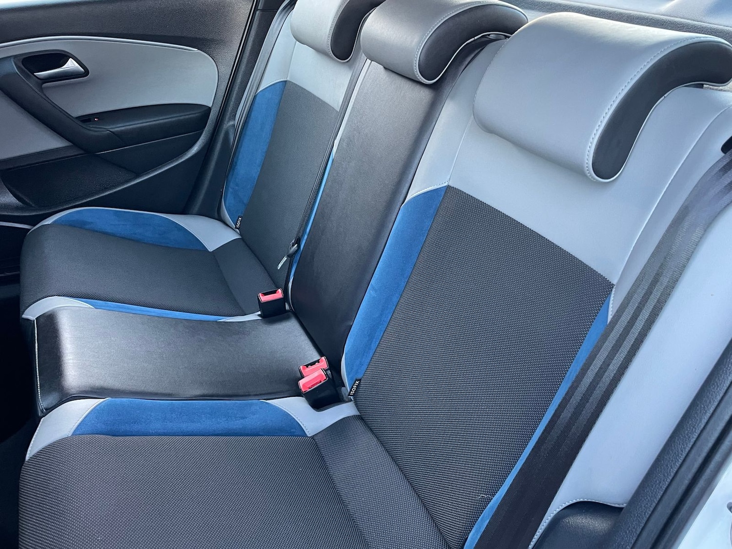 Used Volkswagen Polo 2017 for sale - 76999730: Photo 10