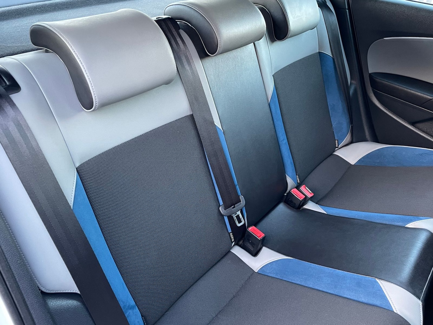 Used Volkswagen Polo 2017 for sale - 76999730: Photo 11