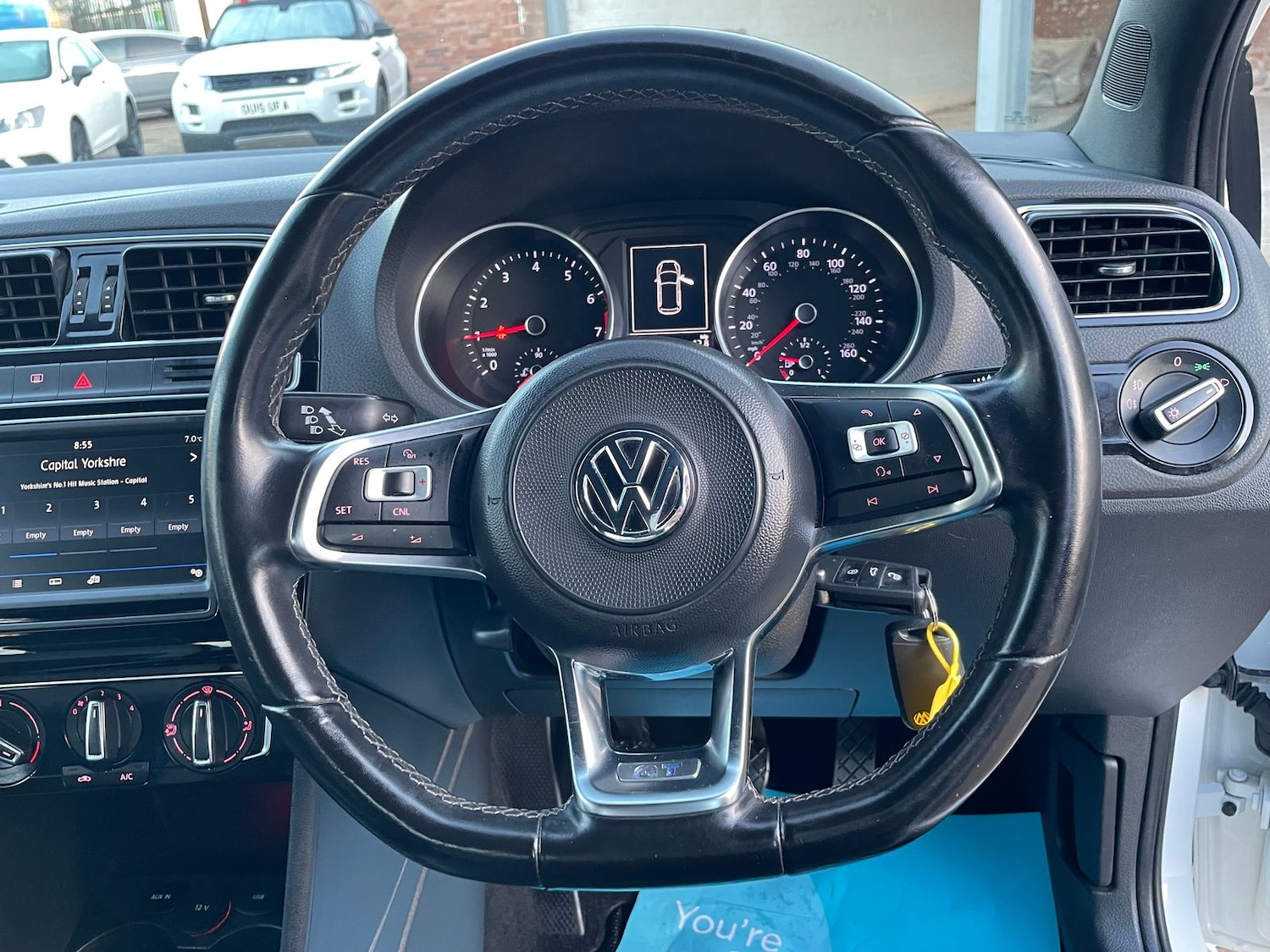 Used Volkswagen Polo 2017 for sale - 76999730: Photo 14