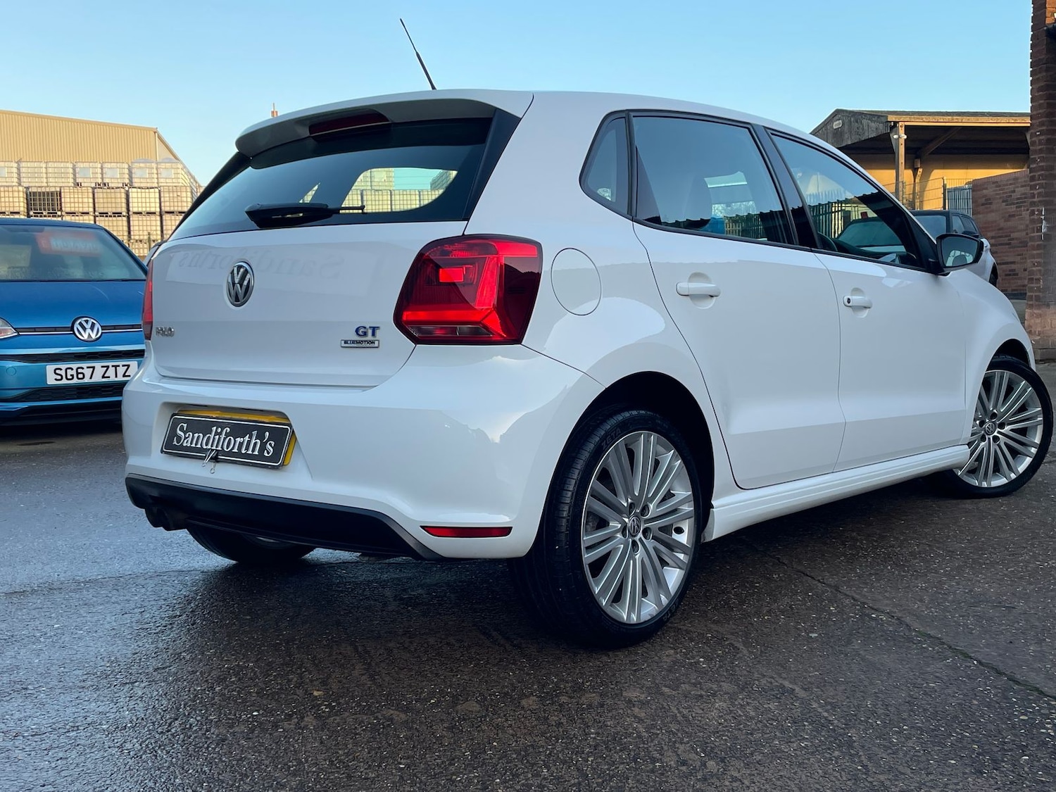 Used Volkswagen Polo 2017 for sale - 76999730: Photo 5