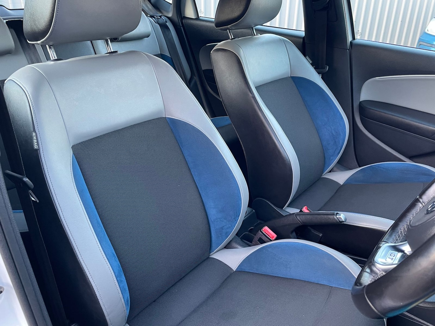 Used Volkswagen Polo 2017 for sale - 76999730: Photo 7