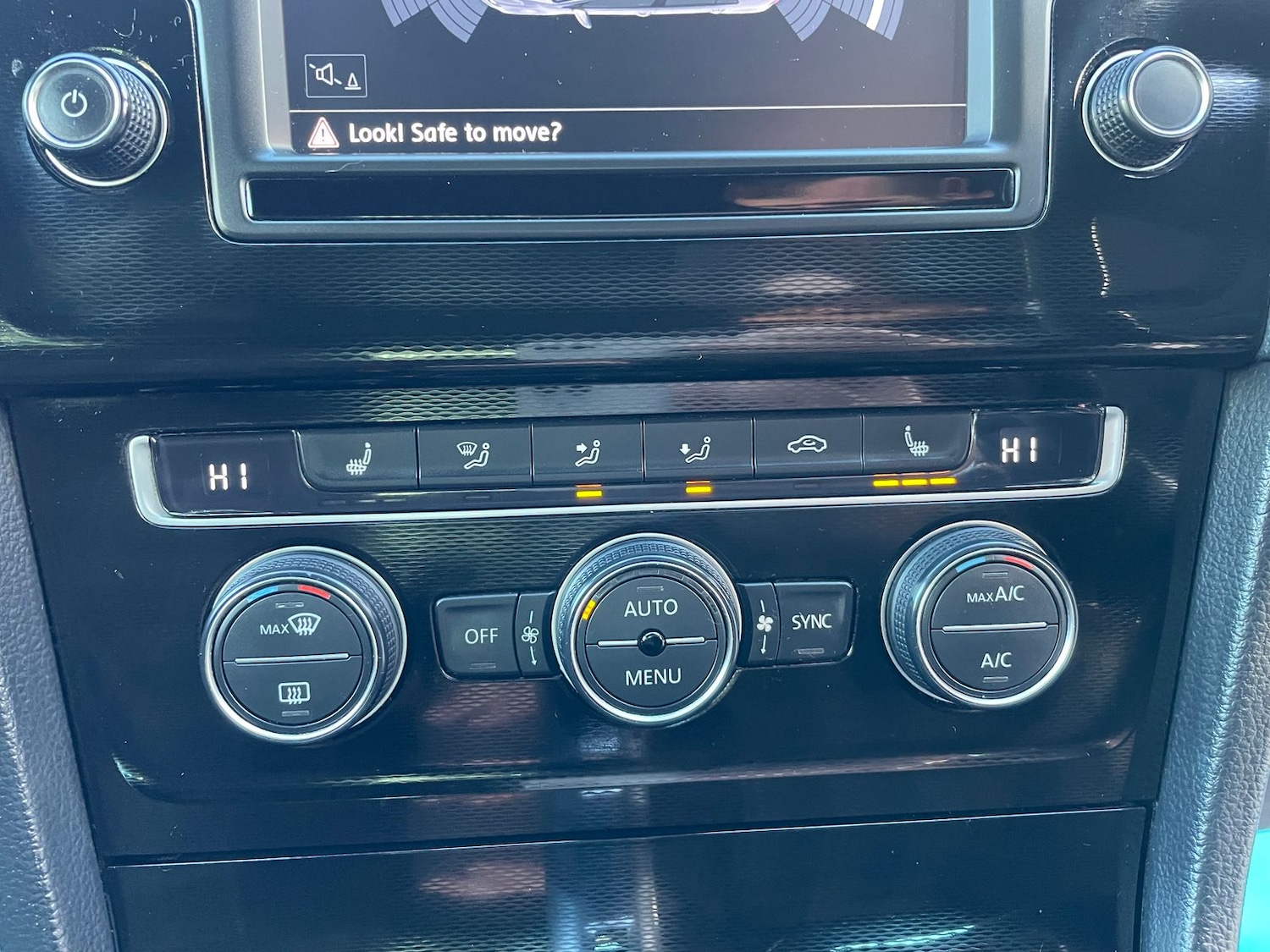 Used Volkswagen Golf 2016 for sale - 76543134: Photo 12