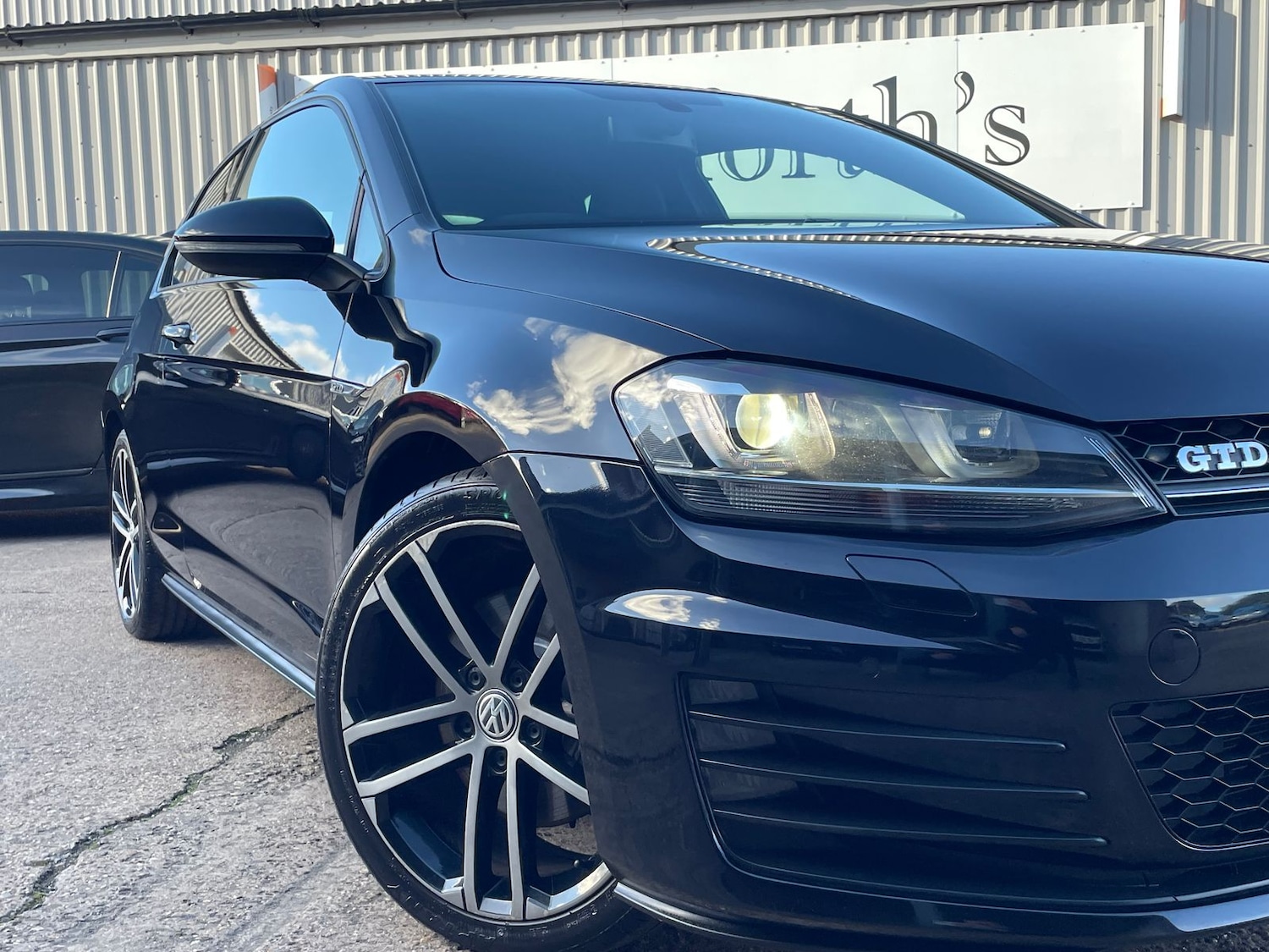 Used Volkswagen Golf 2016 for sale - 76543134: Photo 18
