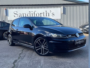 Used Volkswagen Golf 2016 for sale - 76543134: Photo