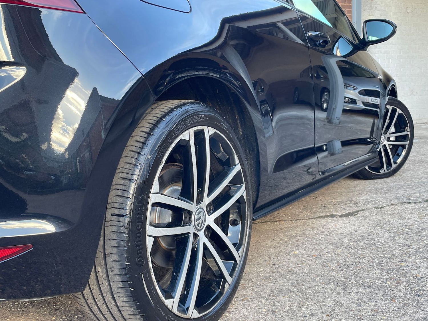 Used Volkswagen Golf 2016 for sale - 76543134: Photo 24