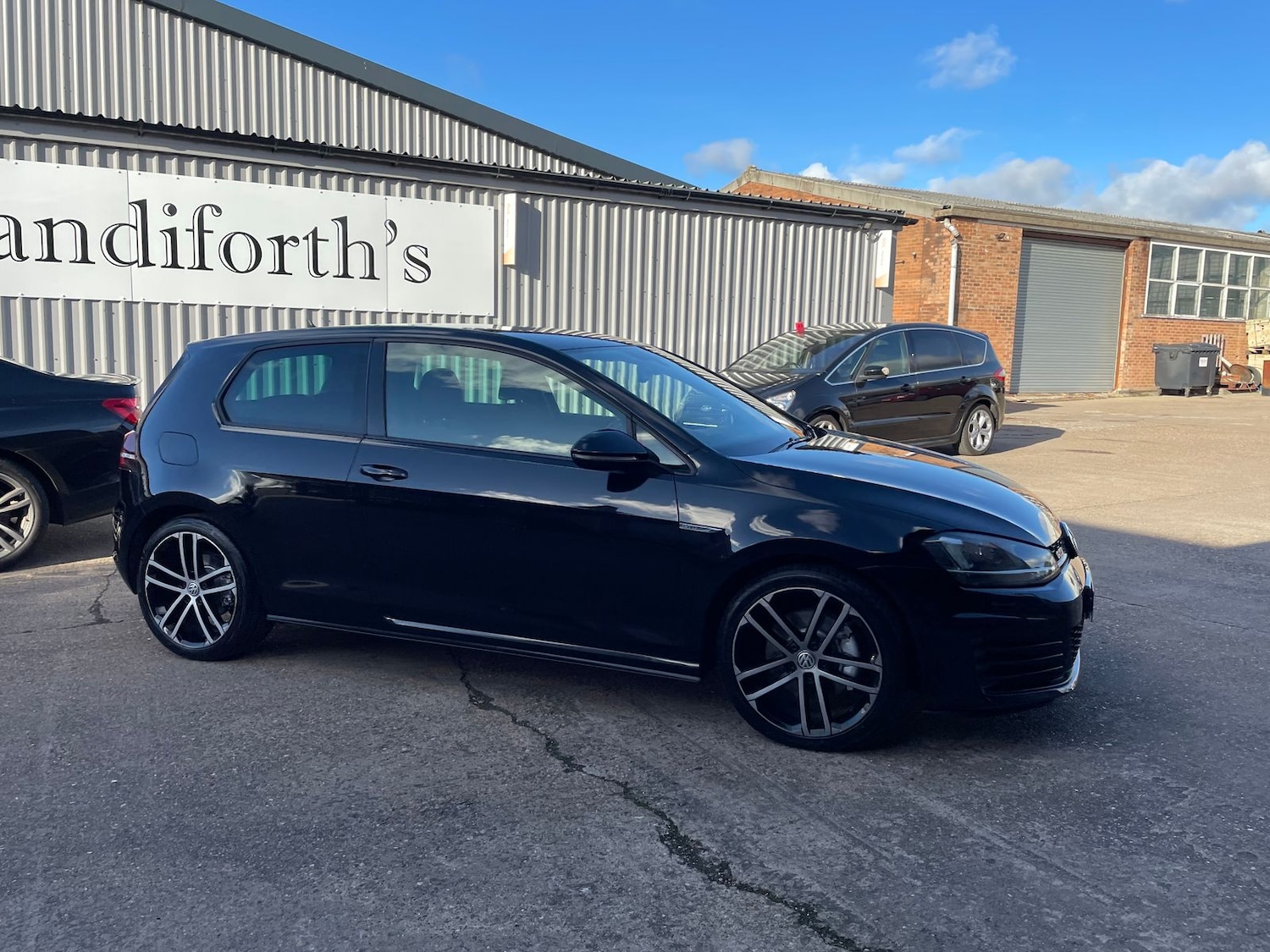 Used Volkswagen Golf 2016 for sale - 76543134: Photo 37