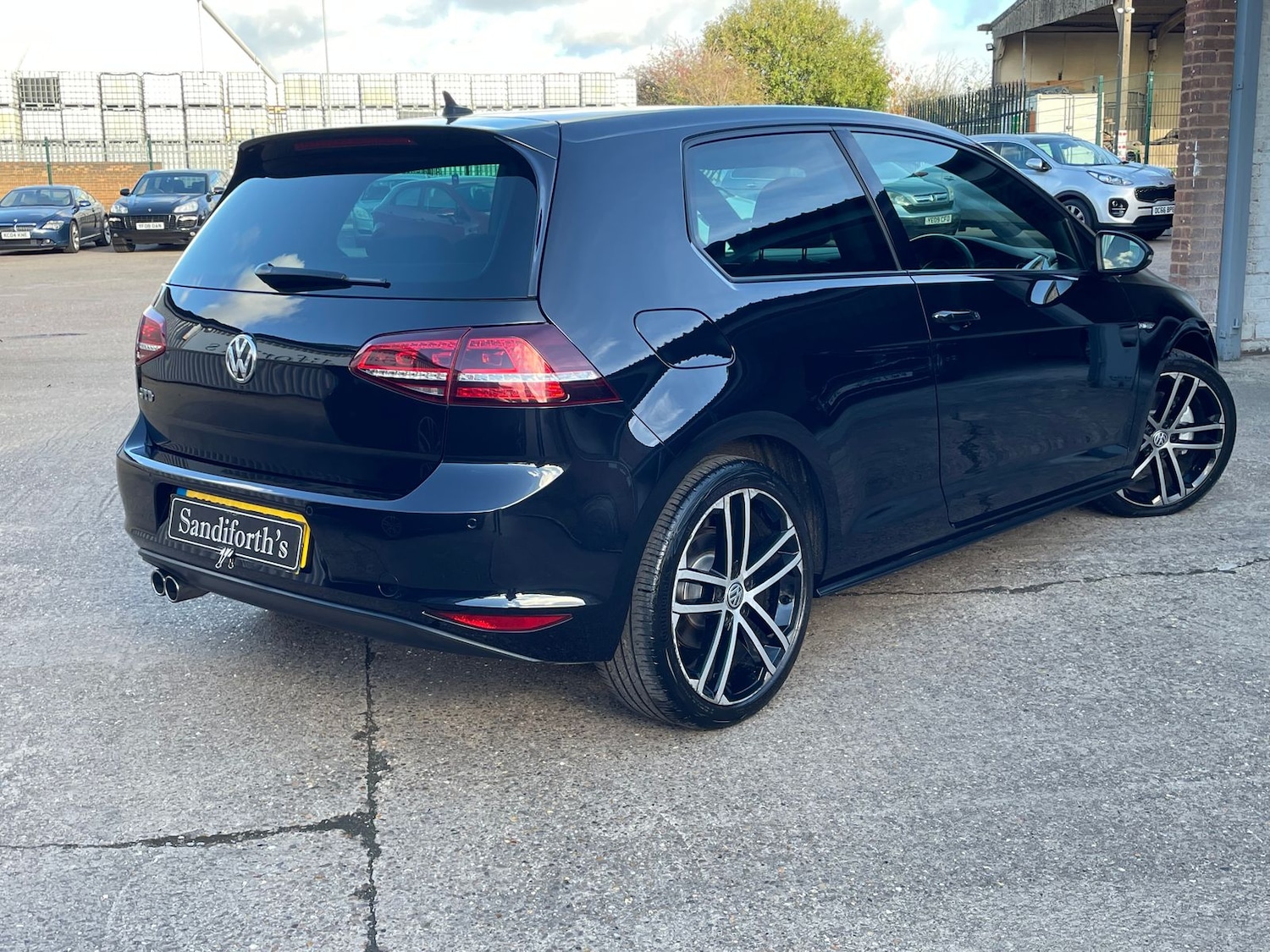 Used Volkswagen Golf 2016 for sale - 76543134: Photo 5