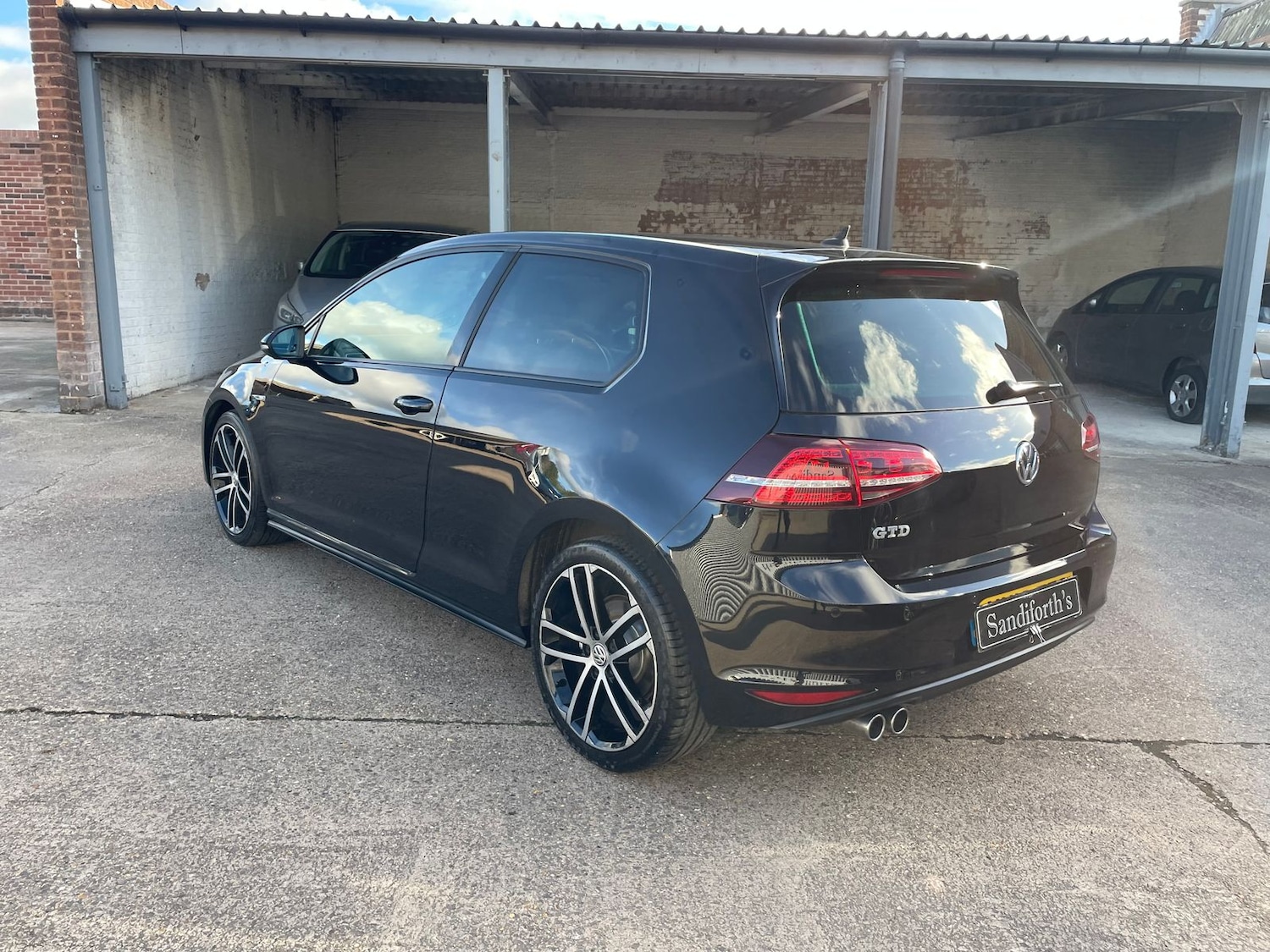 Used Volkswagen Golf 2016 for sale - 76543134: Photo 52