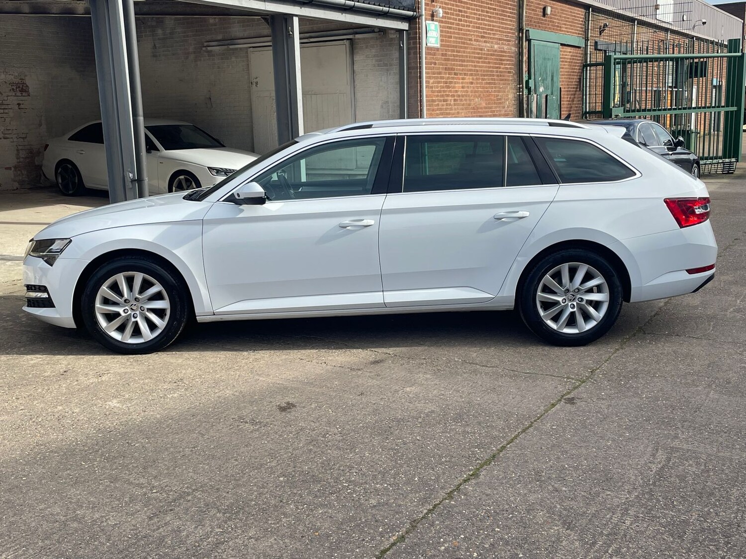 Used Skoda Superb 2022 for sale - 78022657: Photo 24