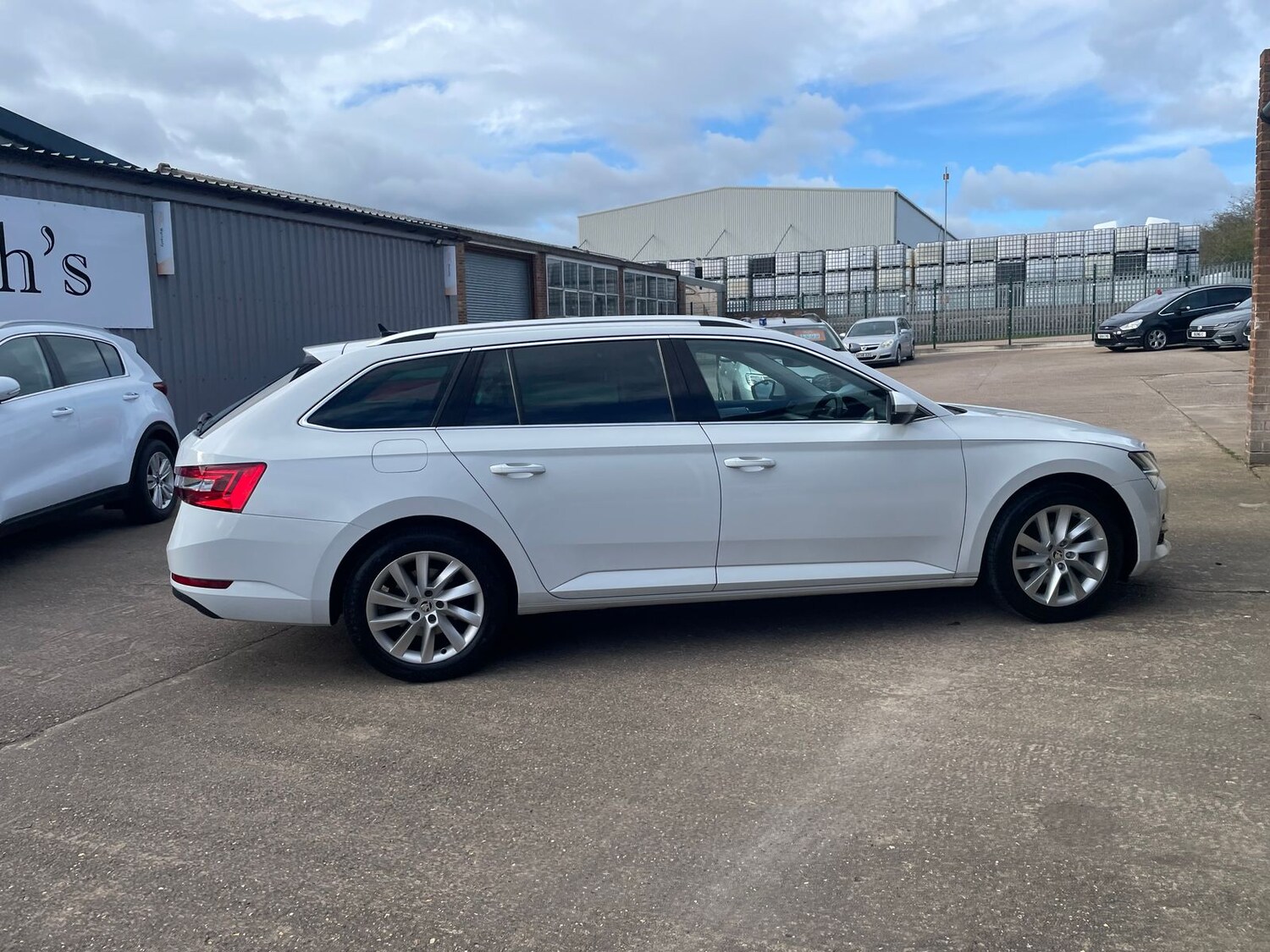 Used Skoda Superb 2022 for sale - 78022657: Photo 41