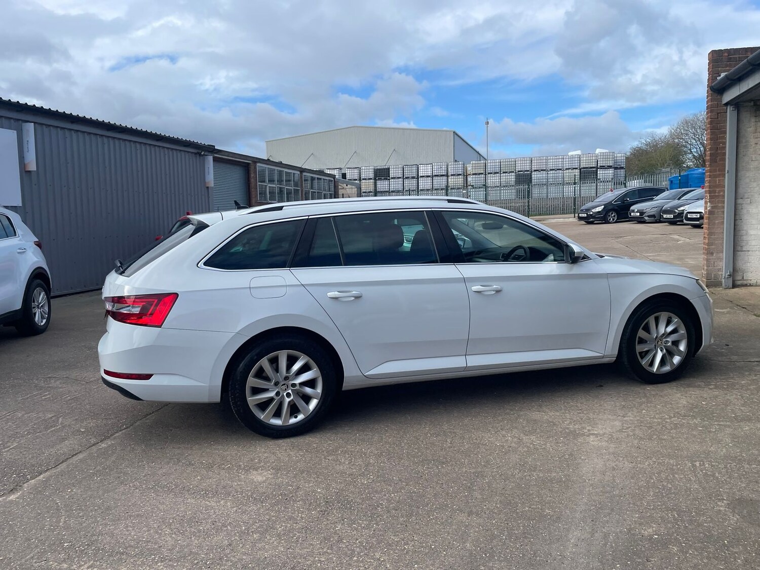 Used Skoda Superb 2022 for sale - 78022657: Photo 42