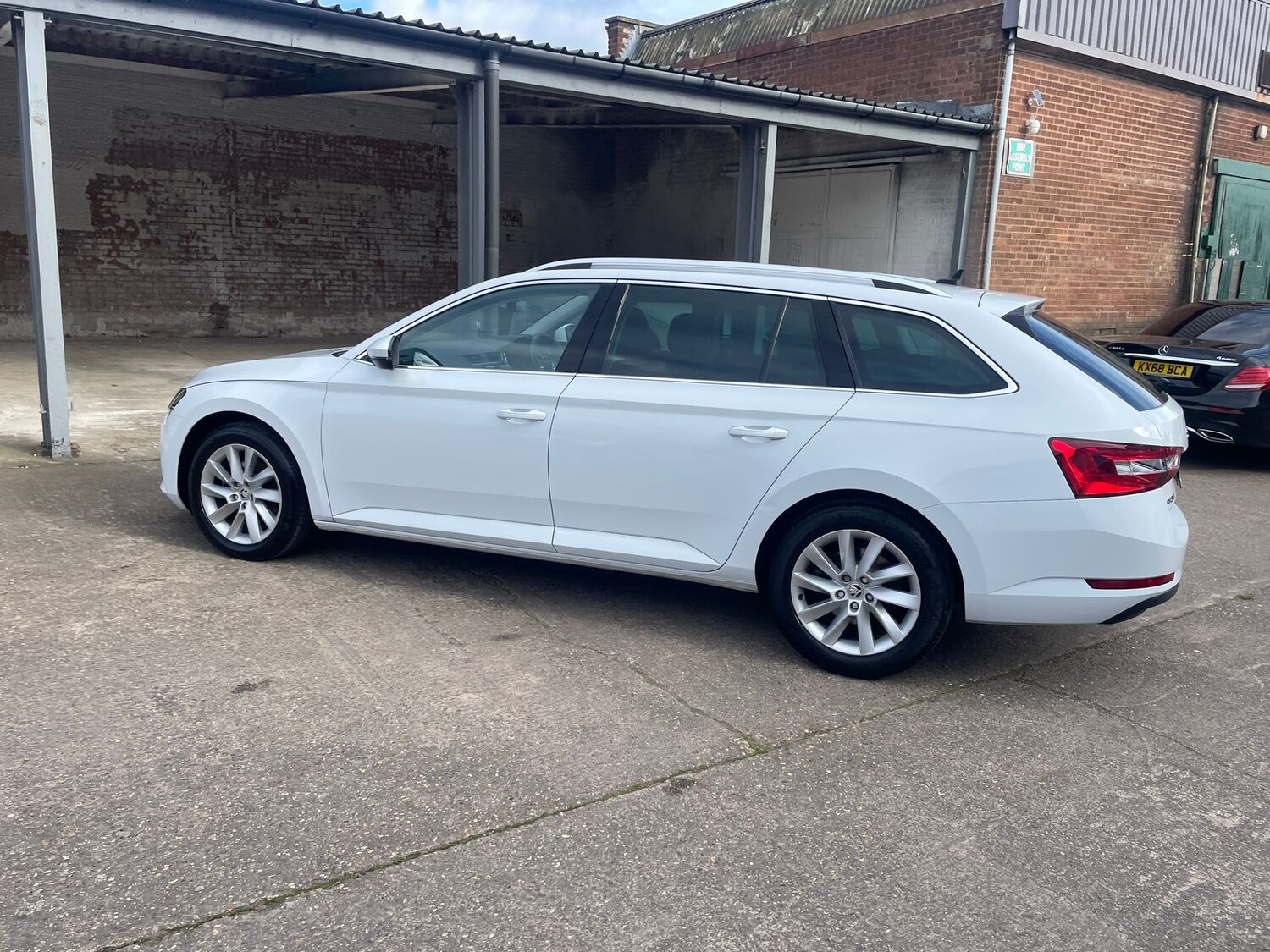 Used Skoda Superb 2022 for sale - 78022657: Photo 56
