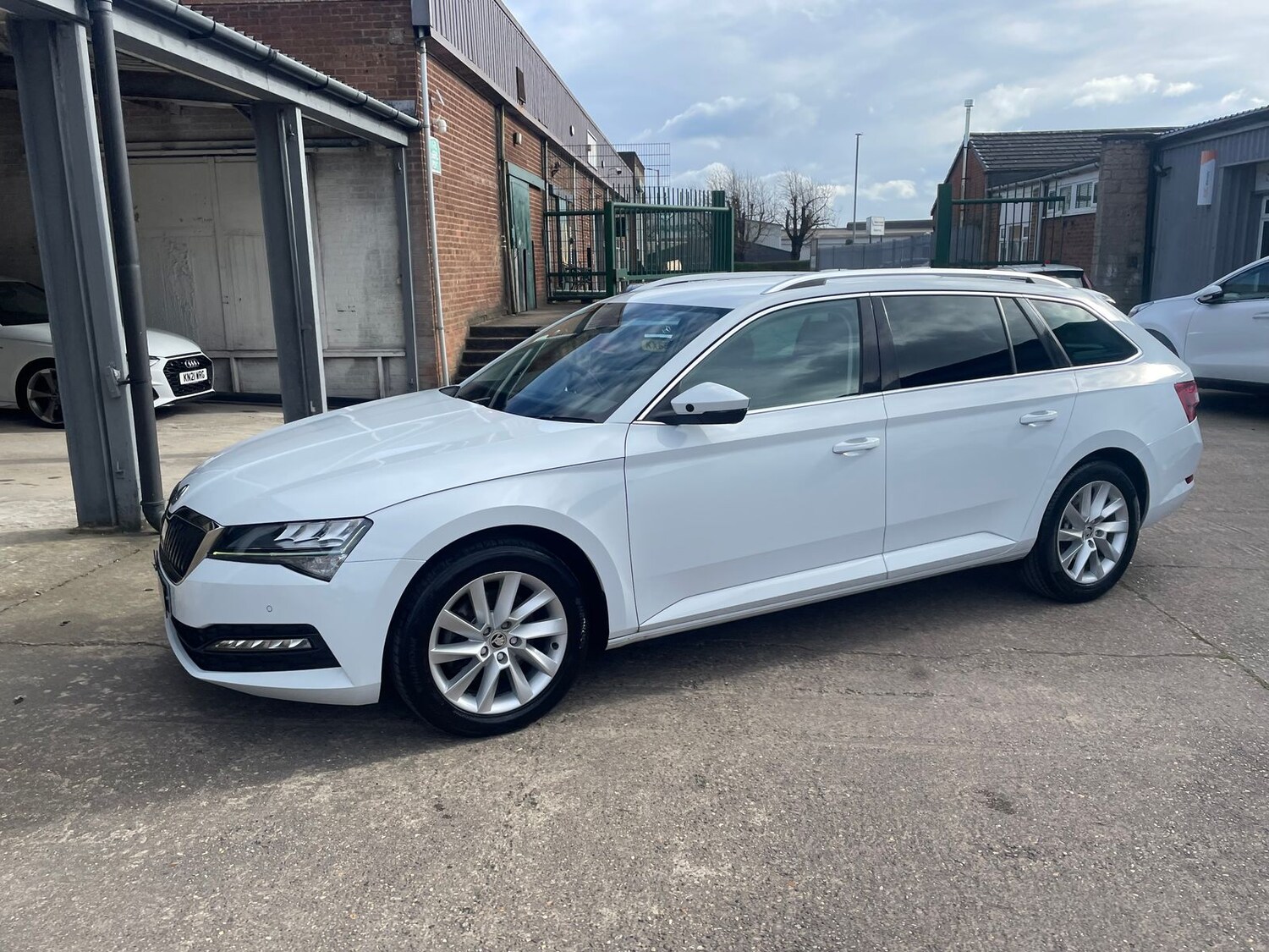 Used Skoda Superb 2022 for sale - 78022657: Photo 63