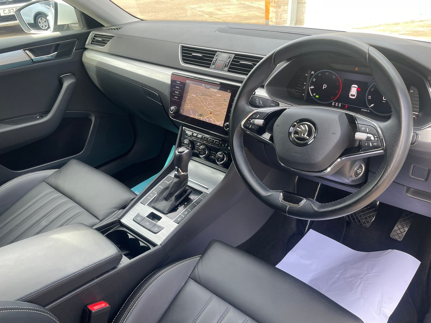 Used Skoda Superb 2022 for sale - 78022657: Photo 8