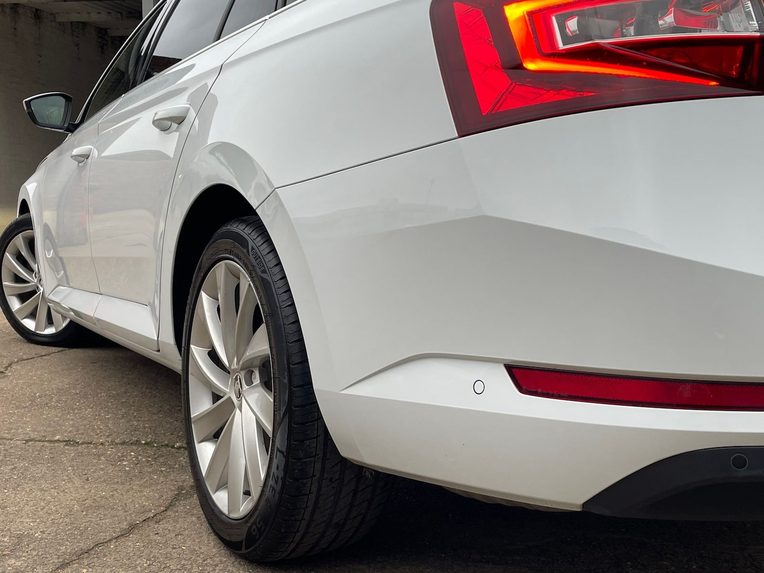 Used Skoda Superb 2017 for sale - 77031646: Photo 23