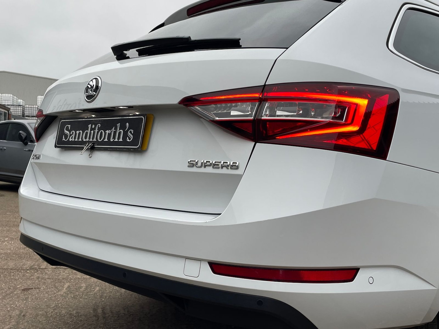 Used Skoda Superb 2017 for sale - 77031646: Photo 30