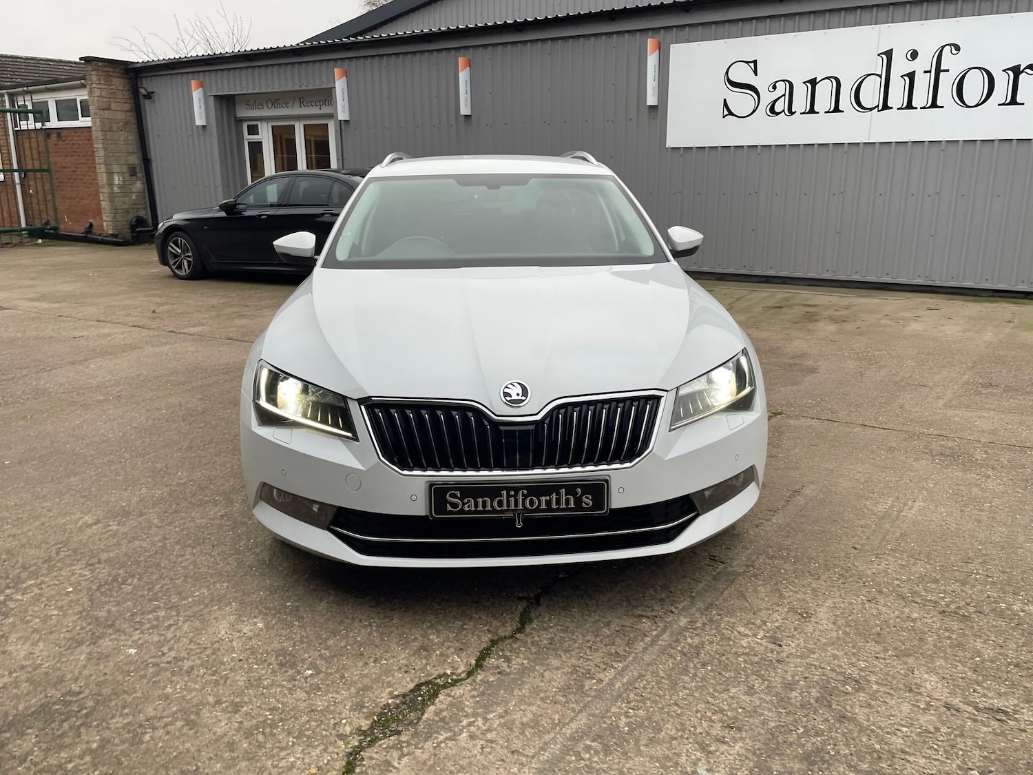 Used Skoda Superb 2017 for sale - 77031646: Photo 34