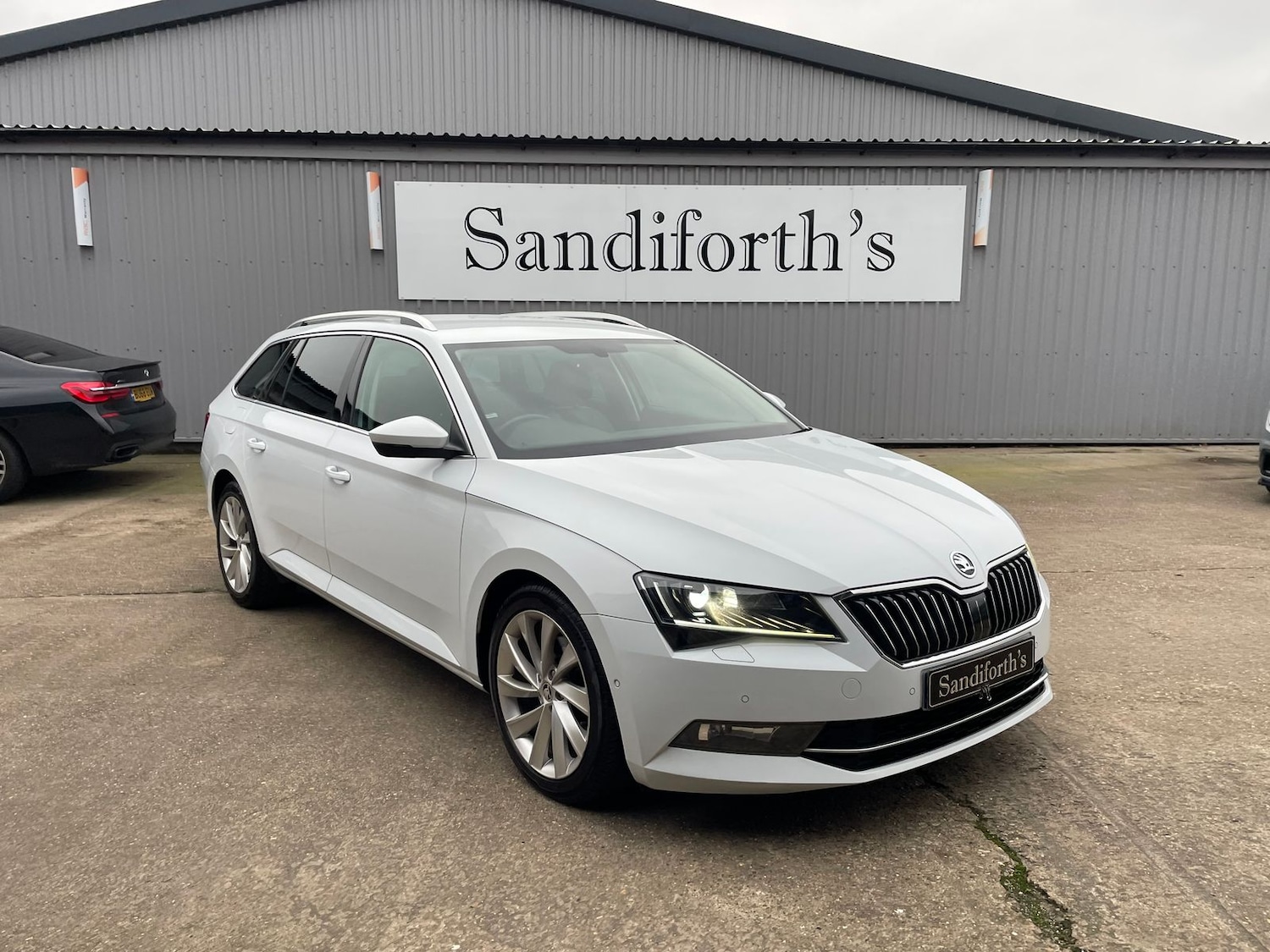 Used Skoda Superb 2017 for sale - 77031646: Photo 39