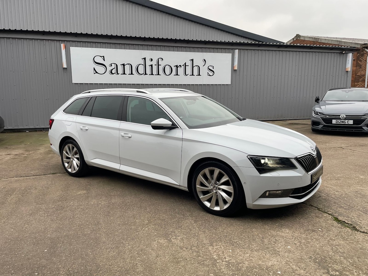 Used Skoda Superb 2017 for sale - 77031646: Photo 40