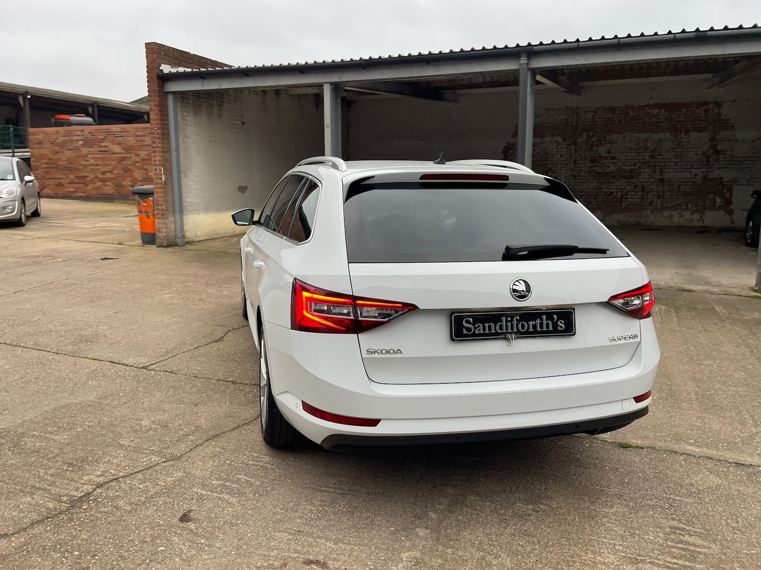 Used Skoda Superb 2017 for sale - 77031646: Photo 59