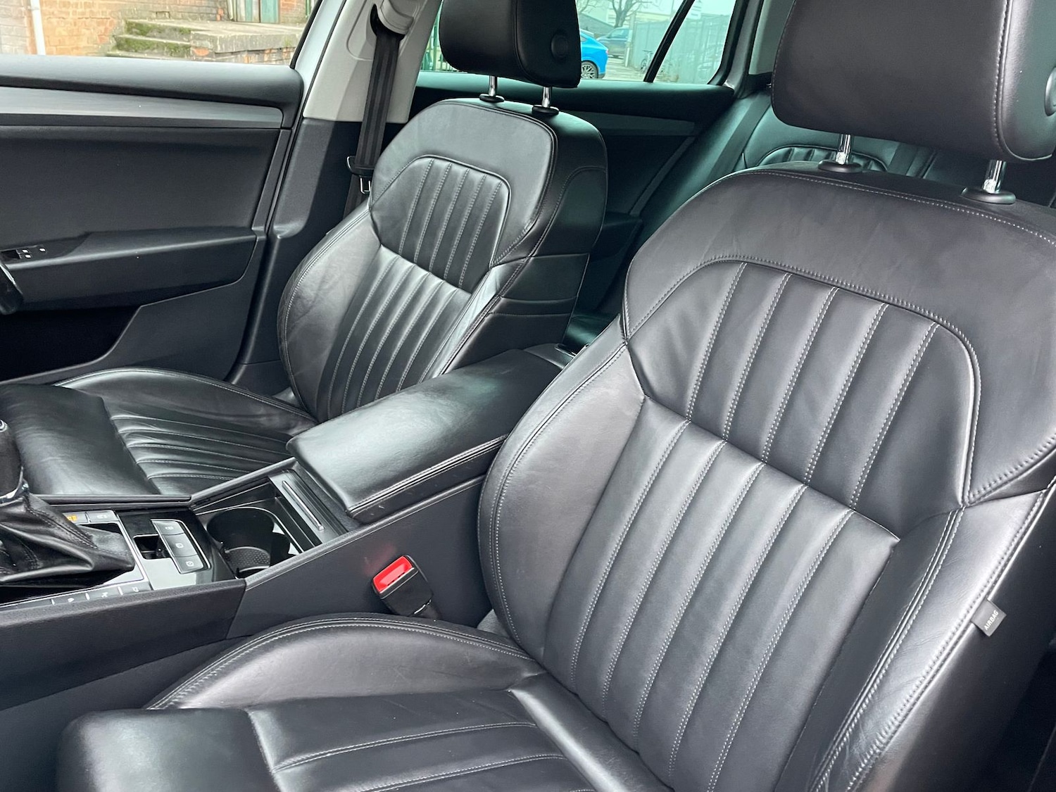 Used Skoda Superb 2017 for sale - 77031646: Photo 9