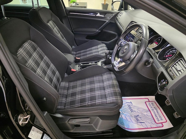 Used Volkswagen Golf 2015 for sale - 76058141: Photo 11