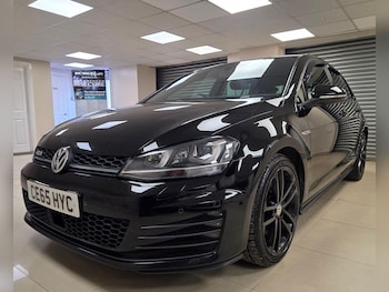 Used Volkswagen Golf 2015 for sale - 76058141: Photo 2
