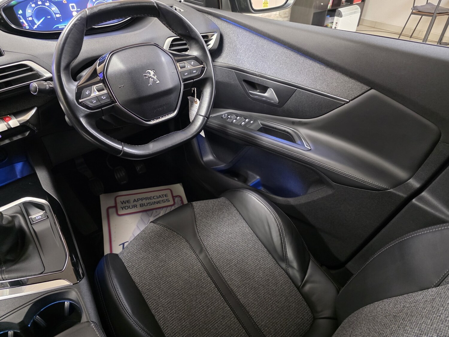 Used Peugeot 3008 2017 for sale - 77189238: Photo 17