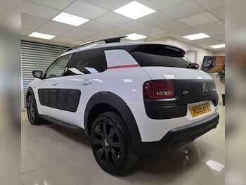 Used Citroen C4 Cactus 2016 for sale - 75399440: Photo