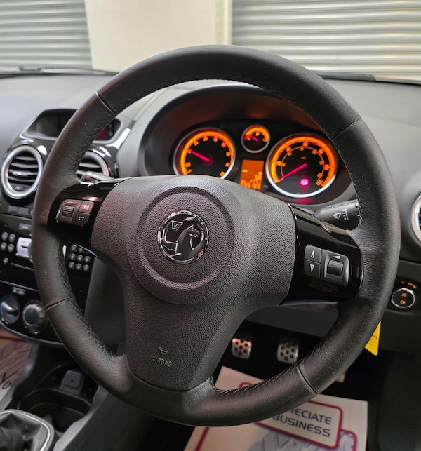 Used Vauxhall Corsa 2012 for sale - 74474707: Photo 5