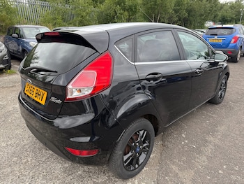 Used Ford Fiesta 2017 for sale - 79133827: Photo