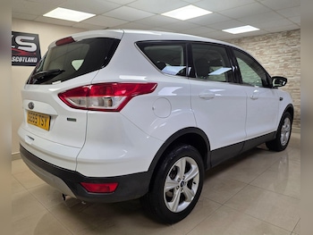 Used Ford Kuga 2016 for sale - 75718382: Photo