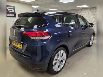 Used Renault Scenic 2018 for sale - 78427661: Photo