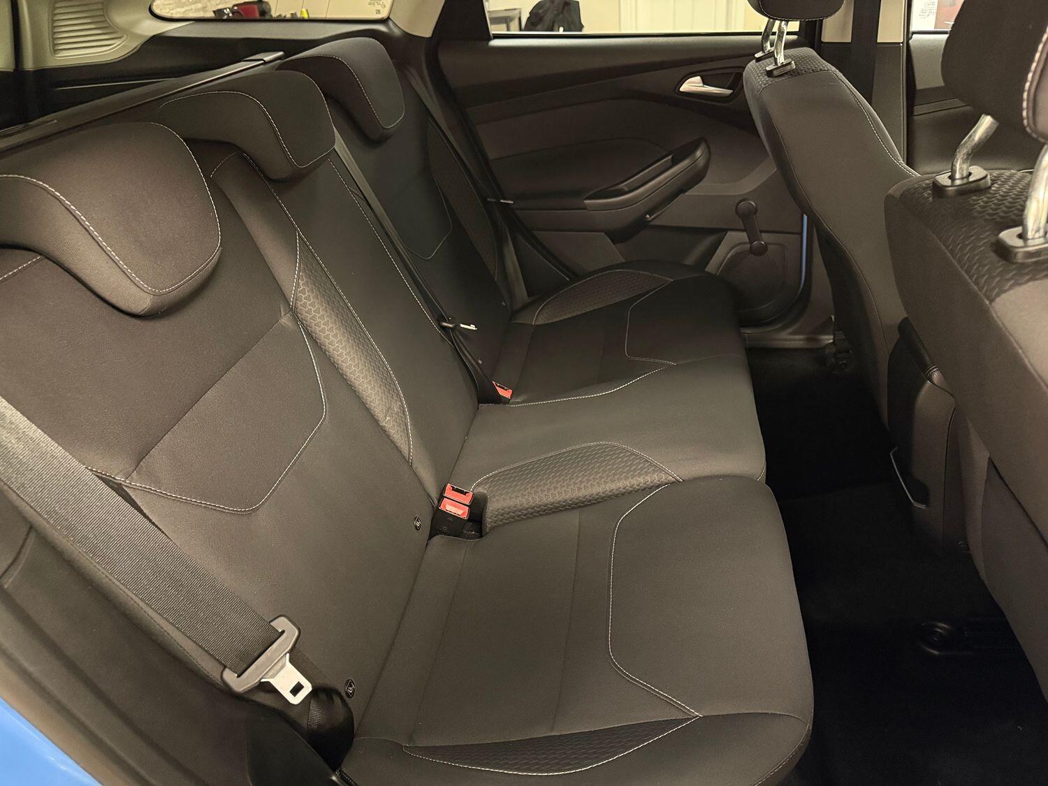 Used Ford Focus 2015 for sale - 76407525: Photo 13