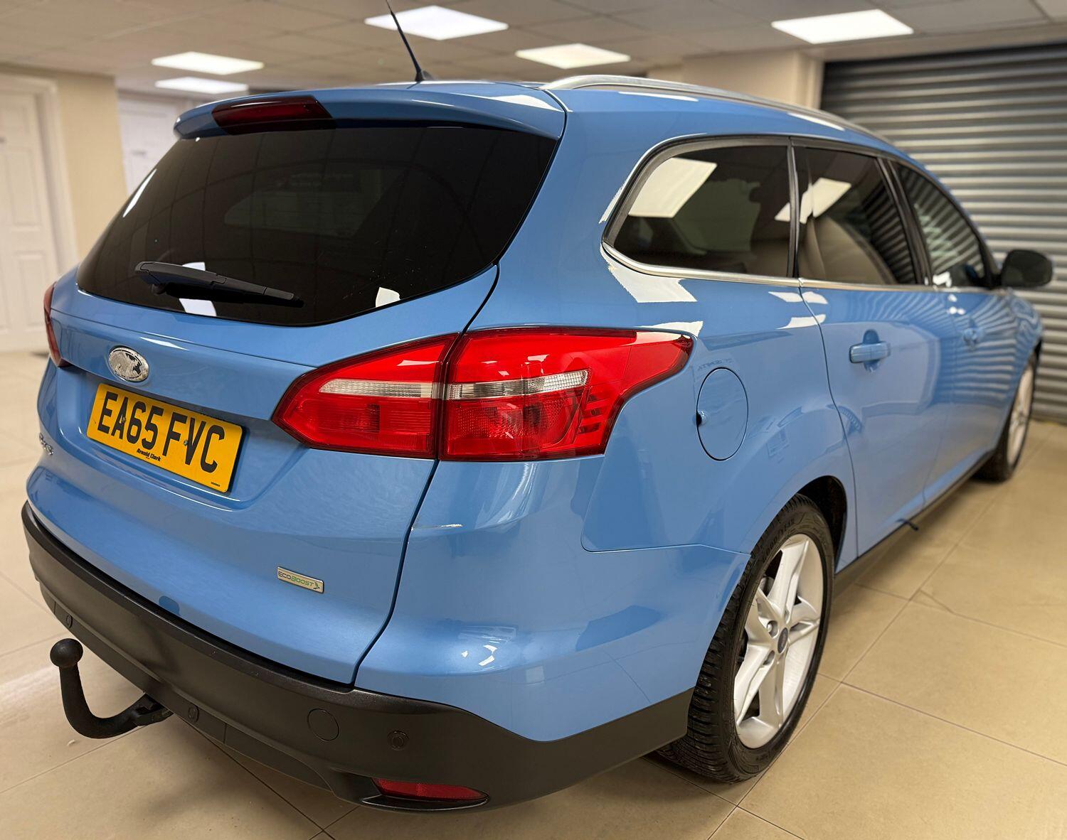 Used Ford Focus 2015 for sale - 76407525: Photo 4