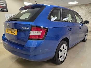 Used Skoda Fabia 2017 for sale - 76510992: Photo