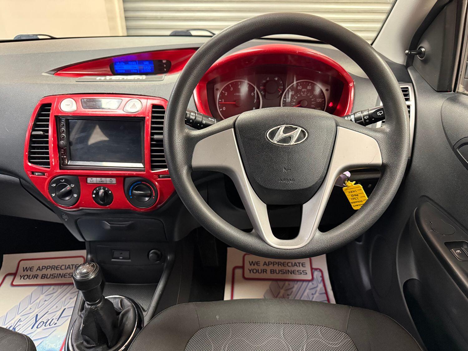 Used Hyundai i20 2011 for sale - 76793063: Photo 5