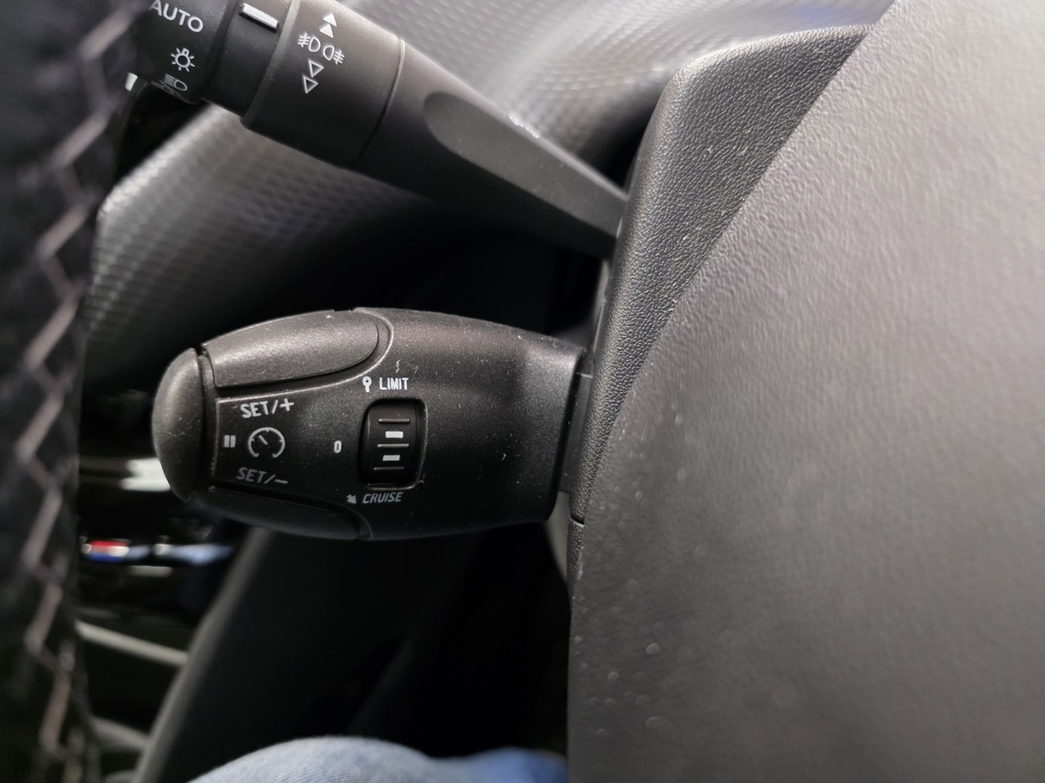 Used Peugeot 2008 2018 for sale - 77154358: Photo 15