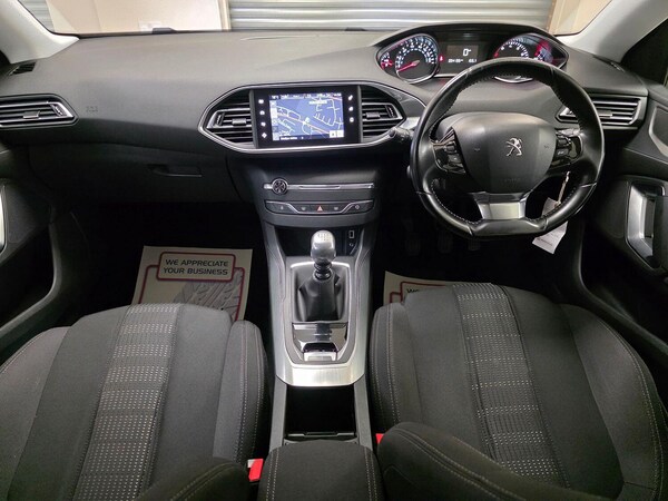 Used Peugeot 308 2017 for sale - 76011395: Photo 16